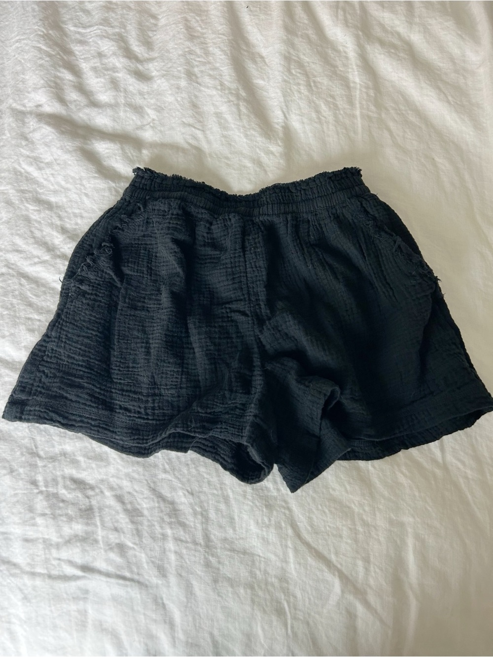 Aerie black gauze shorts